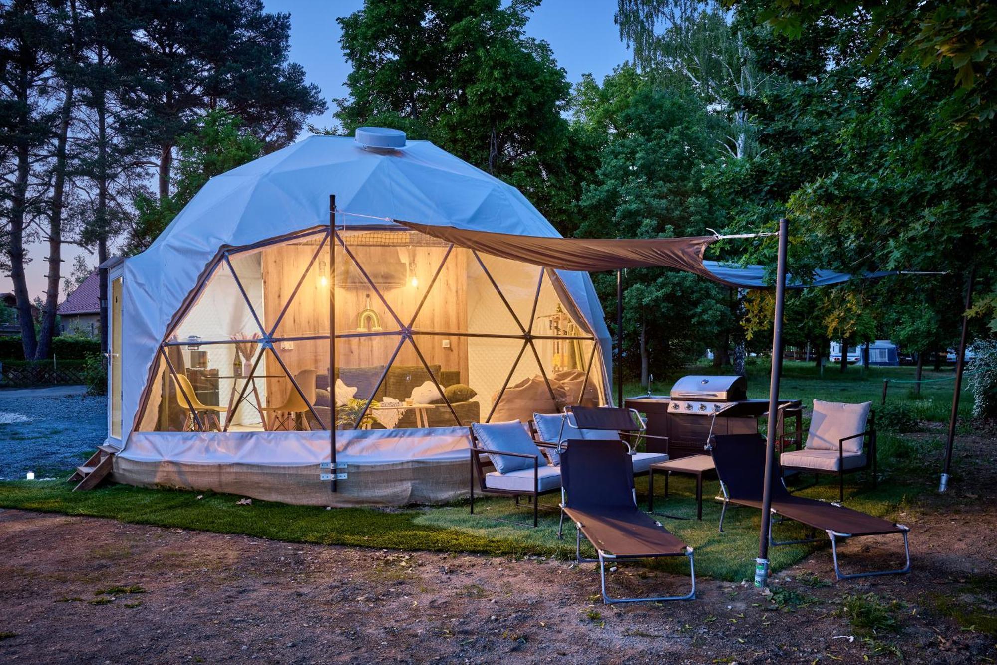 فندق Glamping Slapy المظهر الخارجي الصورة
