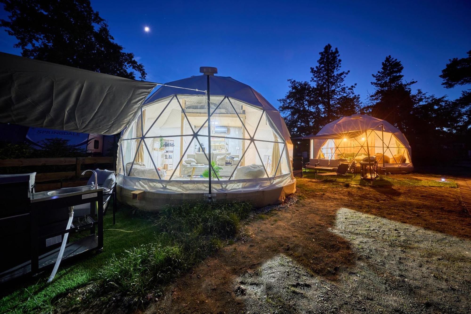 فندق Glamping Slapy المظهر الخارجي الصورة