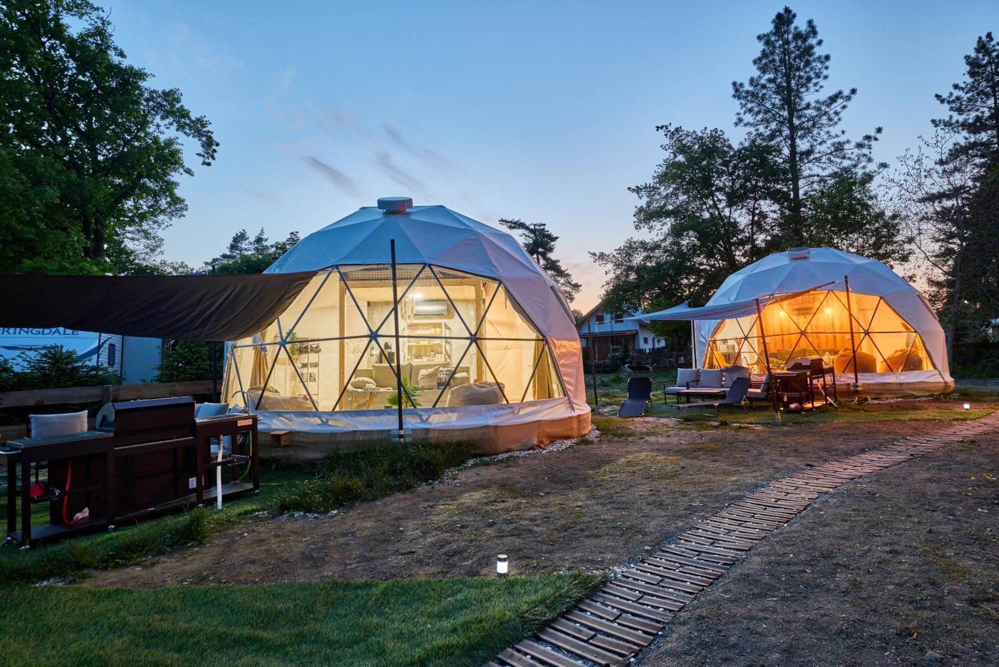 فندق Glamping Slapy المظهر الخارجي الصورة