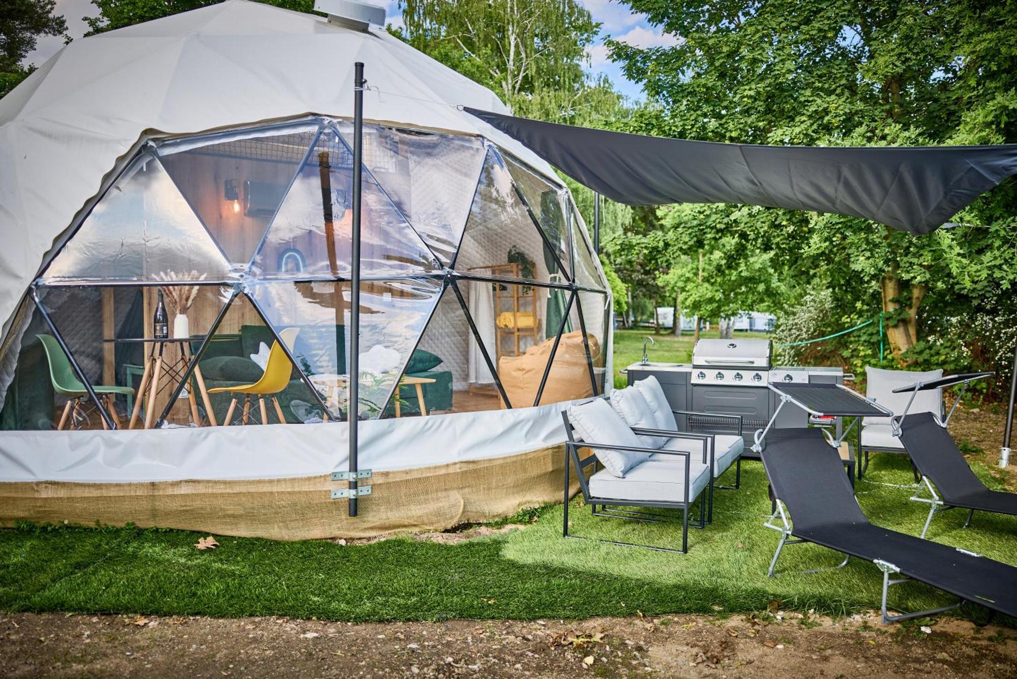 فندق Glamping Slapy المظهر الخارجي الصورة